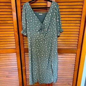 Abercrombie & Fitch Midi Dress